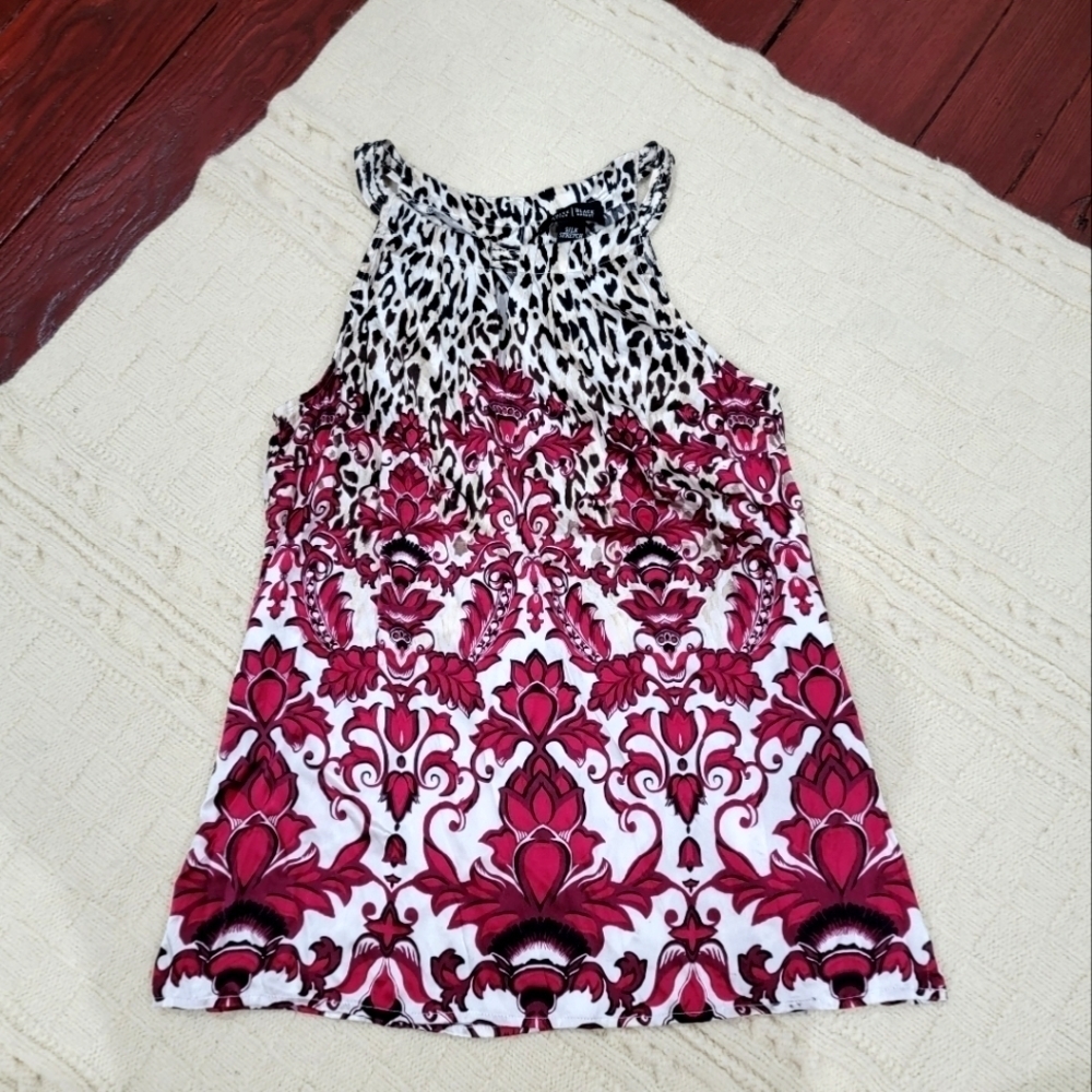 WHBM Stretch Silk Leopard and Floral Blouse size 6 Keyhole Neckline